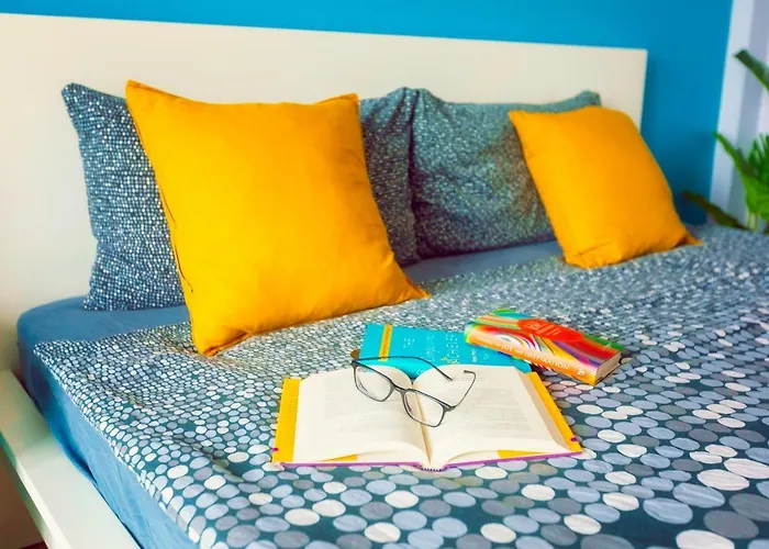 Zzz Hostel @ Don Mueang Airport Bangkok (Adults Only)